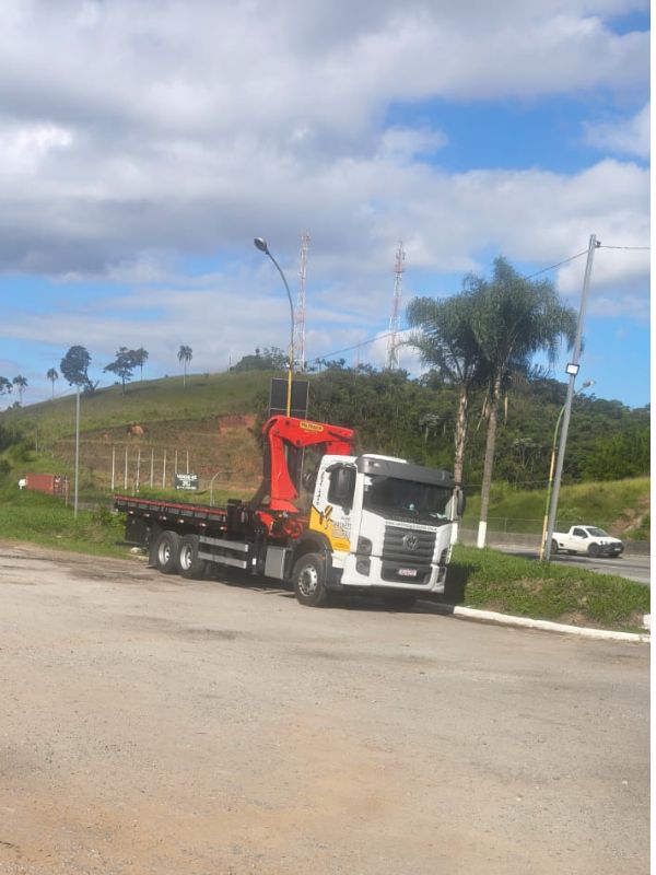 Locação de Munck para transporte de máquinas